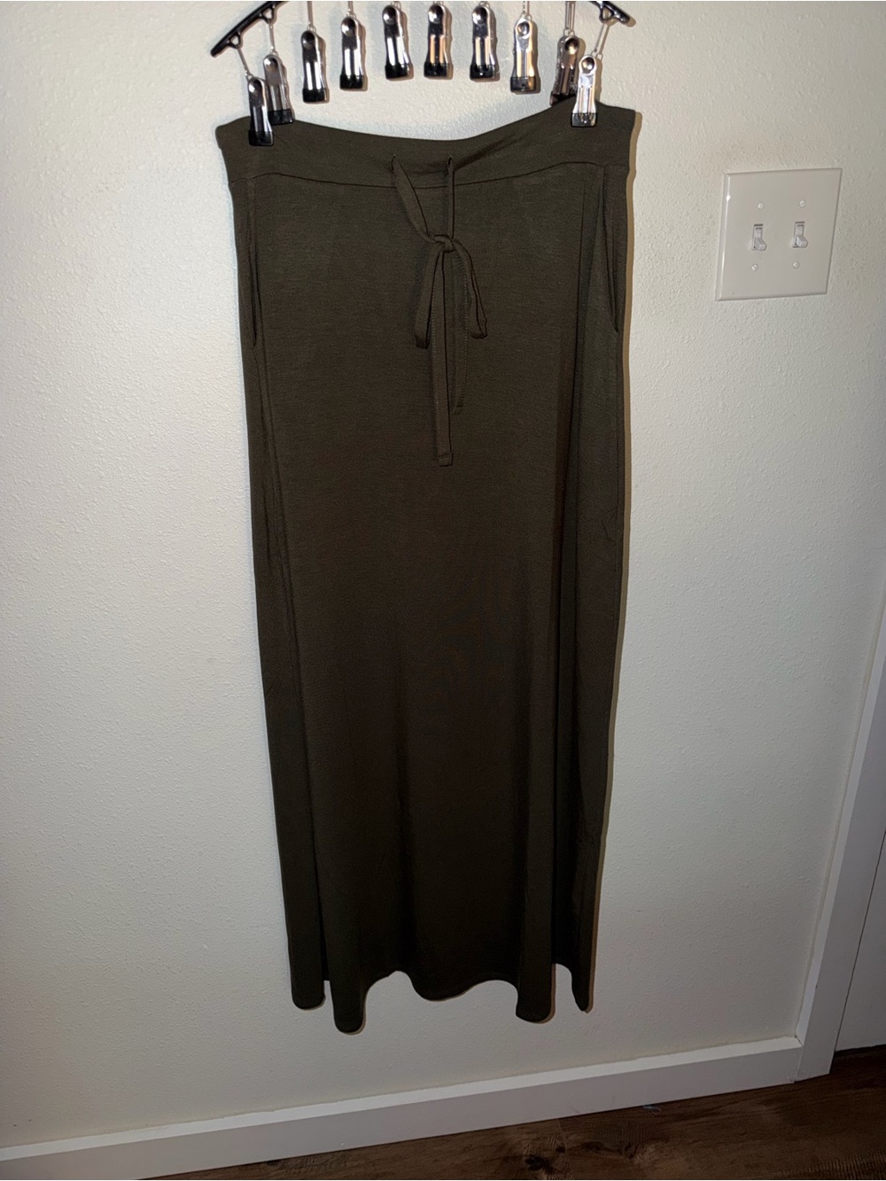 Any Women’s Olive Maxi Skirt with Drawstring Waist NWOT